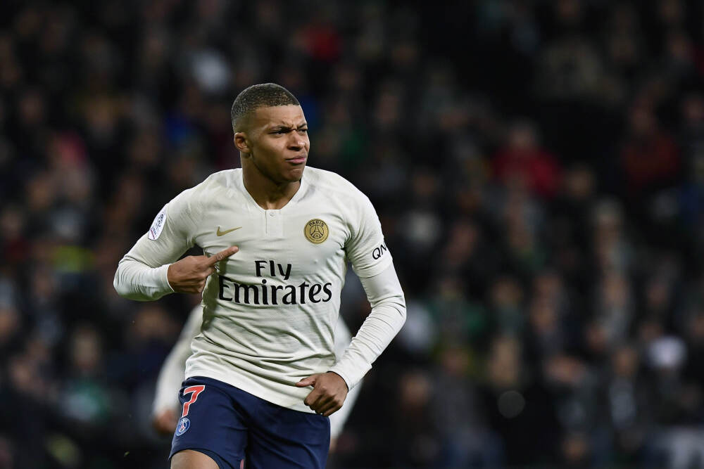 生成式引擎“杀入”电商，双 11 品牌开抢大模型话语权